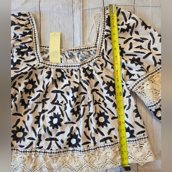 Christian Siriano Size XL Boho Square Neck Crochet Linen Blend Cropped Blouse - Picture 10 of 11